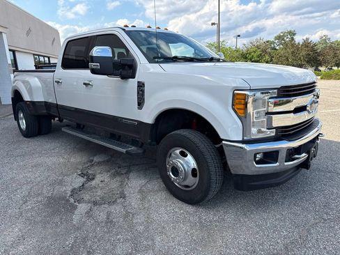 Used 2017 Ford F350 King Ranch w/ Tow Technology Bundle AWD/4WD image 15