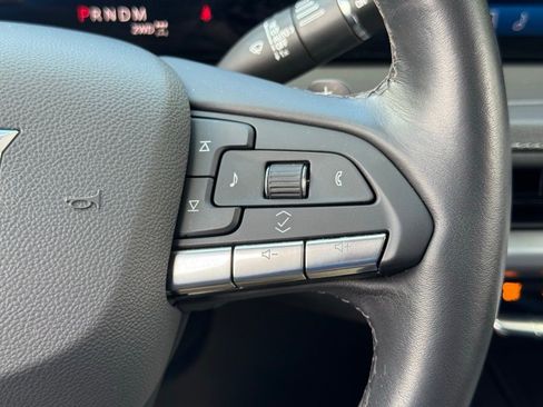 Certified 2024 Cadillac XT4 Premium Luxury image 30