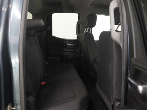 Used 2019 Chevrolet Silverado 1500 Custom Trail Boss AWD/4WD image 12
