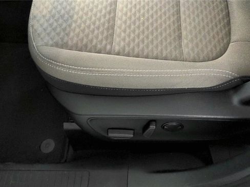 Used 2021 Ford Escape SE w/ Convenience Package image 11