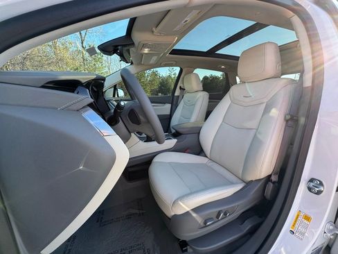 New 2025 Cadillac XT5 Premium Luxury w/ Technology Package image 5