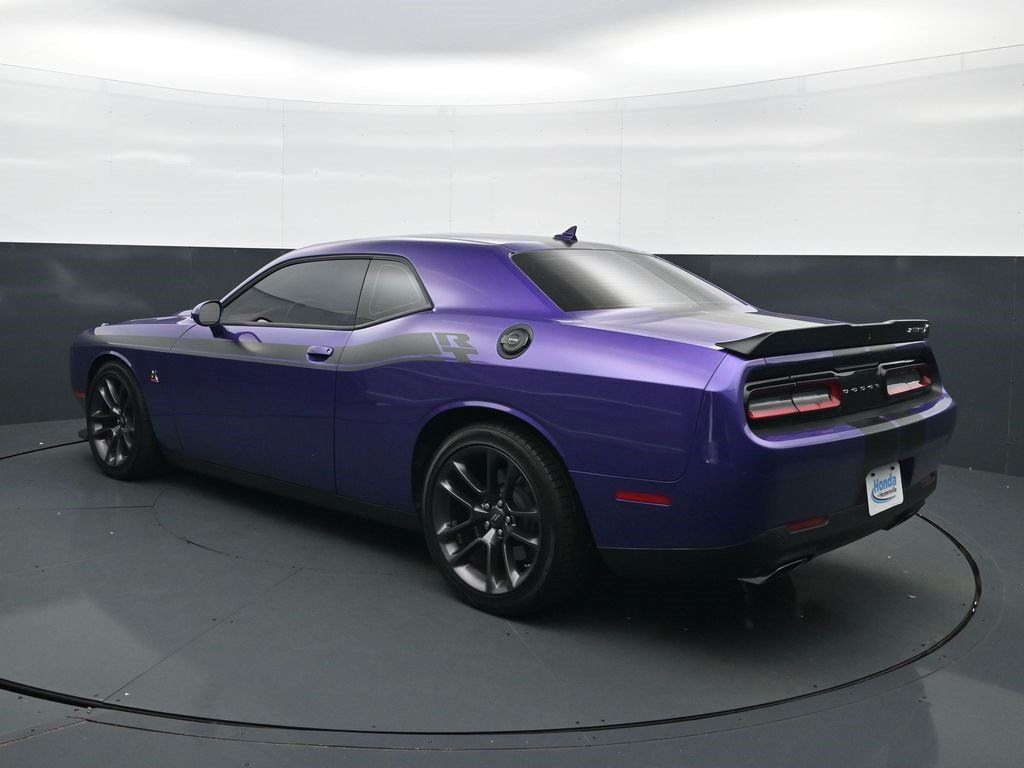Used 2023 Dodge Challenger R/T Scat Pack RWD image 5