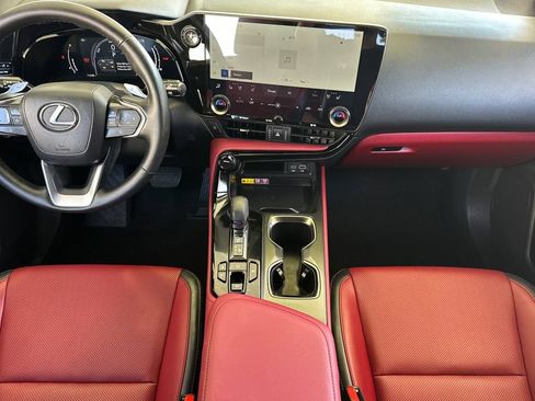 Used 2025 Lexus NX 350h AWD w/ Accessory Package (A2) image 15
