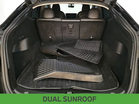 Used 2021 Tesla Model Y Long Range AWD/4WD image 9