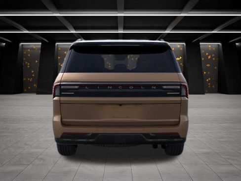 New 2026 Lincoln Navigator Black Label AWD/4WD image 5