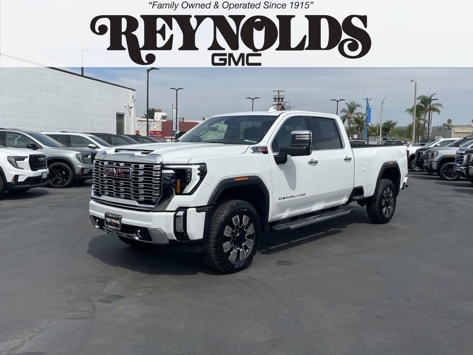 New 2026 GMC Sierra 3500 Denali w/ Denali Reserve Package AWD/4WD image 1