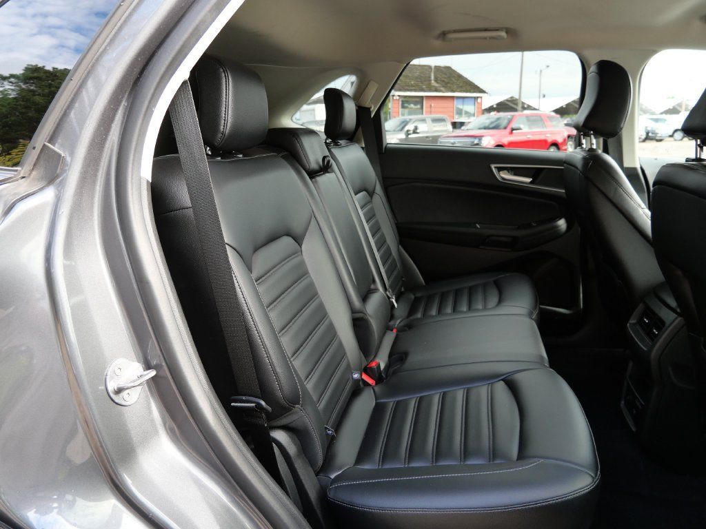 Certified 2024 Ford Edge SEL w/ Convenience Package AWD/4WD image 14