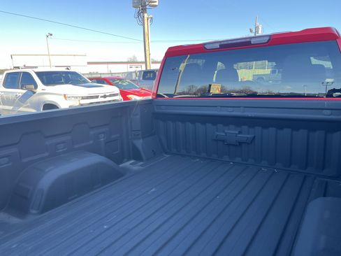 Used 2023 Chevrolet Silverado 1500 RST image 10