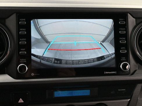 Used 2021 Toyota Tacoma TRD Off-Road image 20