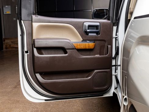 Used 2016 GMC Sierra 1500 SLE w/ SLE Value Package image 35