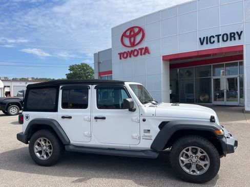 Used 2020 Jeep Wrangler Unlimited Sport image 1