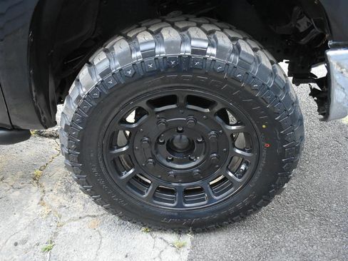 Used 2018 Toyota Tundra 1794 Edition AWD/4WD image 34
