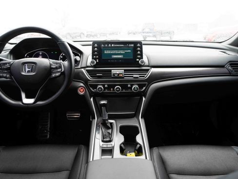 Used 2019 Honda Accord Sport image 20