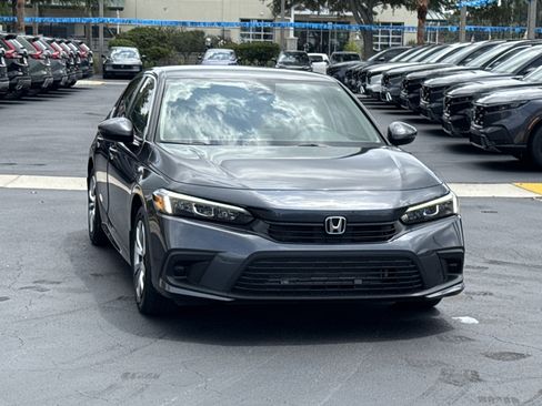 Certified 2023 Honda Civic LX image 3