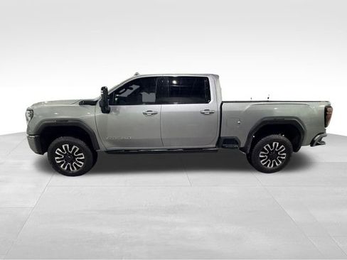 Used 2024 GMC Sierra 2500 AT4 w/ AT4 Premium Plus Package image 8