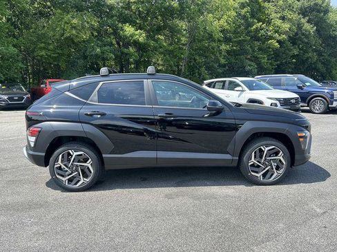 New 2026 Hyundai Kona SEL Premium AWD/4WD image 2