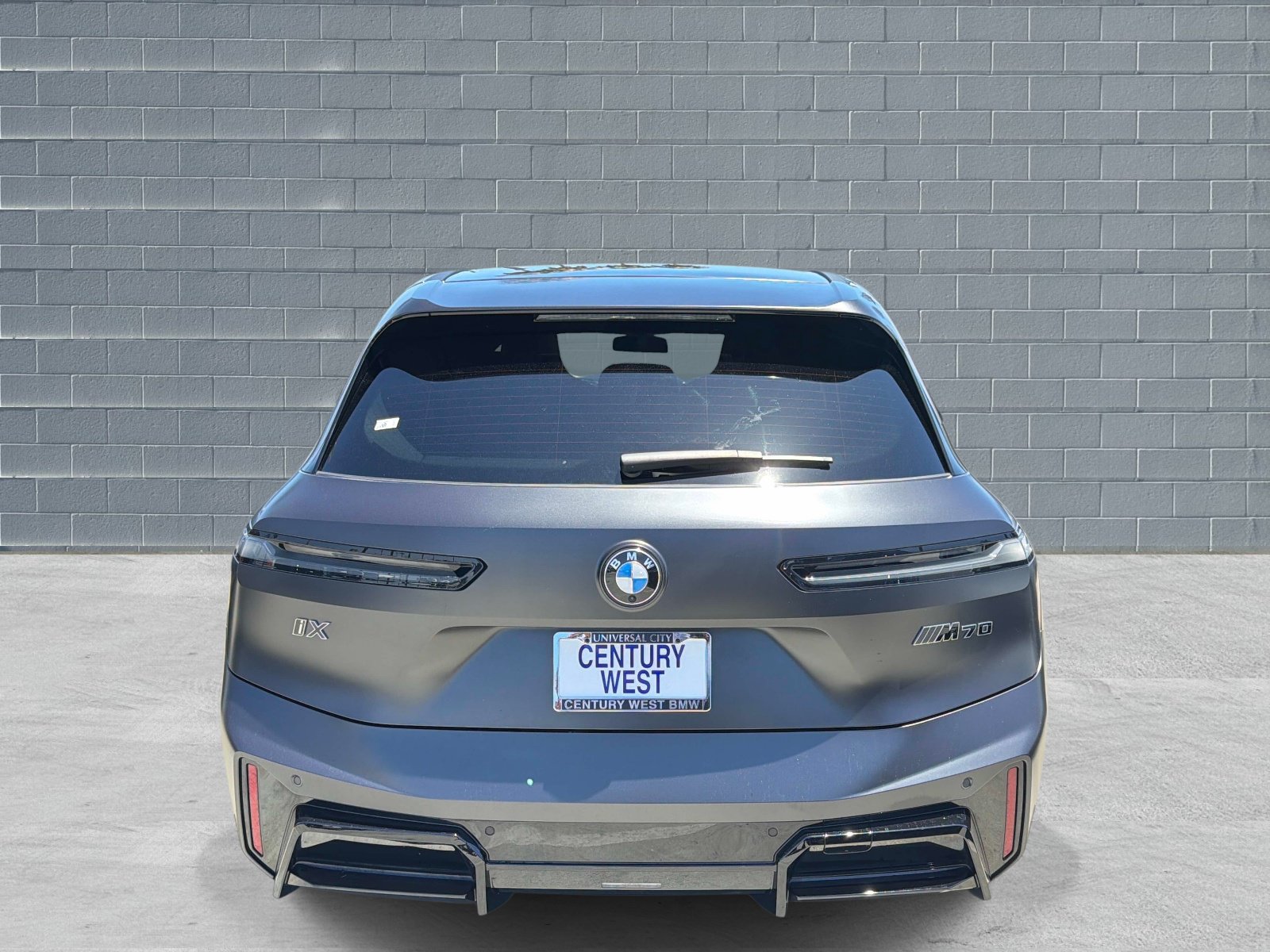Used 2026 BMW iX M70 AWD/4WD image 4