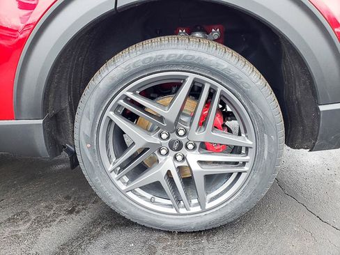 New 2026 Ford Explorer ST-Line w/ ST-Line Street Pack image 13