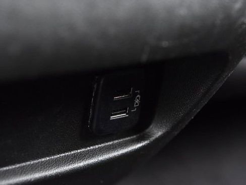 Used 2017 Cadillac XT5 Premium Luxury FWD image 24
