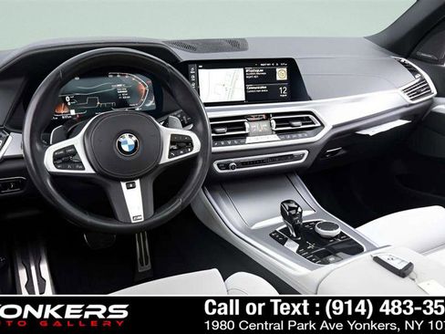 Used 2023 BMW X5 xDrive40i w/ M Sport Package image 40