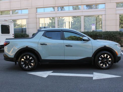 Used 2025 Hyundai Santa Cruz SE image 6