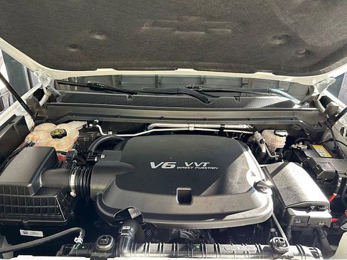 Used 2022 Chevrolet Colorado LT w/ LT Convenience Package image 31