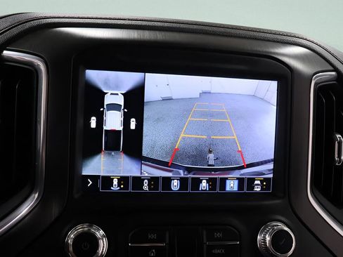 Used 2023 GMC Sierra 2500 AT4 w/ AT4 Premium Plus Package AWD/4WD image 12
