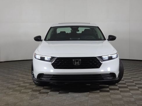 Used 2026 Honda Accord SE image 2