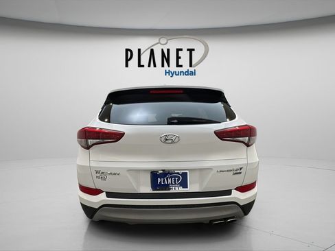 Used 2017 Hyundai Tucson Limited w/ Cargo Package AWD/4WD image 6