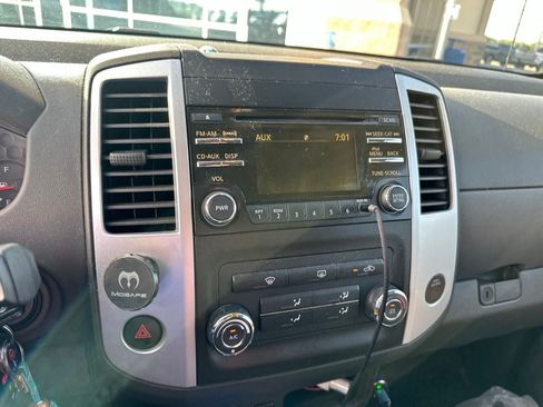 Used 2013 Nissan Xterra S RWD image 12