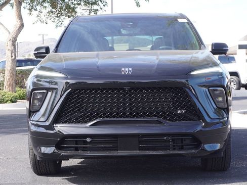 New 2026 Buick Enclave Sport Touring w/ Power Package image 5