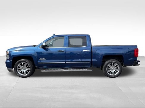 Used 2017 Chevrolet Silverado 1500 High Country RWD image 2