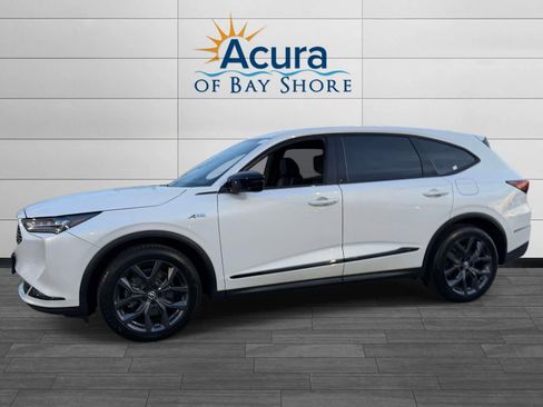 Used 2023 Acura MDX A-Spec image 2