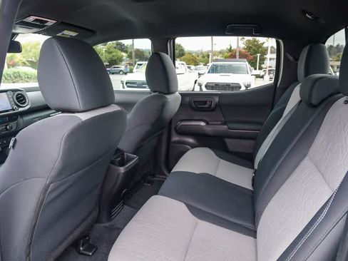 Used 2023 Toyota Tacoma TRD Sport RWD image 21