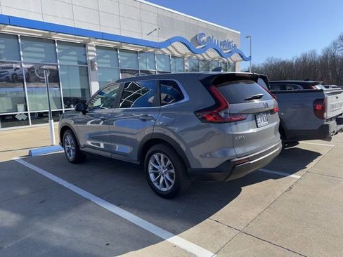 Used 2024 Honda CR-V EX-L image 6