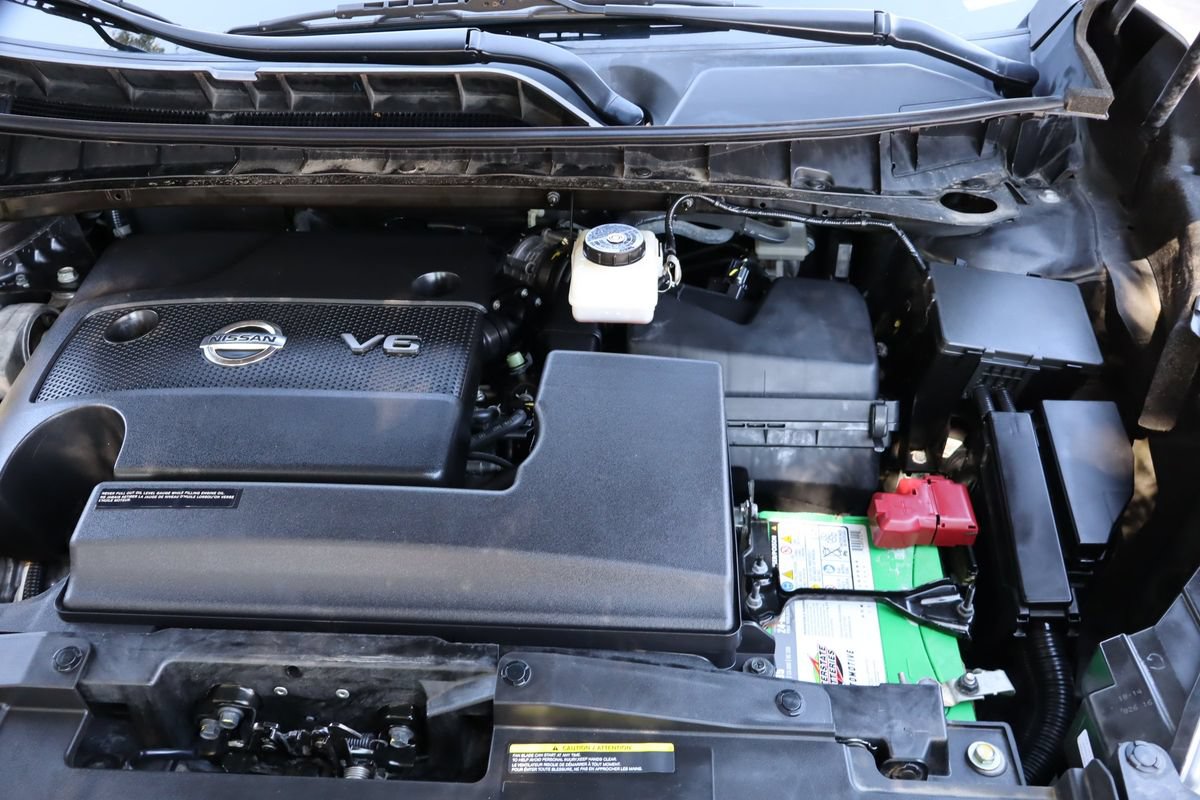 Used 2016 Nissan Murano SV AWD/4WD image 40