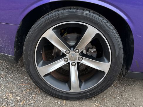 Used 2016 Dodge Challenger R/T Plus image 15