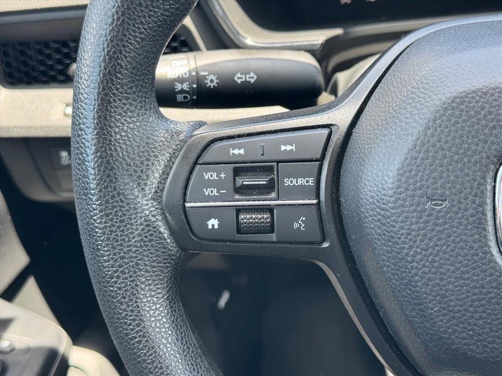 Used 2024 Honda CR-V LX image 17