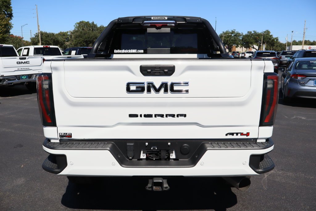 Certified 2025 GMC Sierra 2500 AT4 w/ AT4 Premium Plus Package AWD/4WD image 8