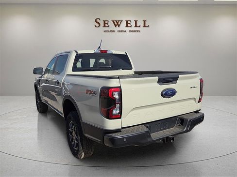 New 2025 Ford Ranger XLT w/ FX4 Off-Road Package image 3