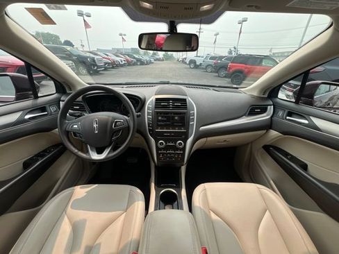 Used 2019 Lincoln MKC Premiere AWD/4WD image 20