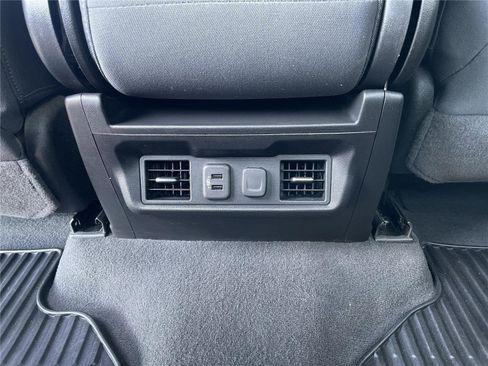 Used 2022 Chevrolet Silverado 1500 RST w/ LPO, Blackout Package AWD/4WD image 38