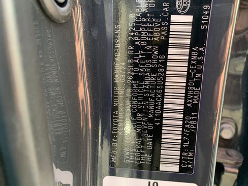 Used 2025 Toyota Camry LE image 29