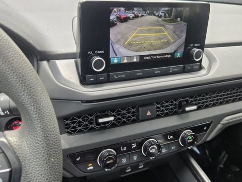Certified 2023 Honda Accord EX image 21