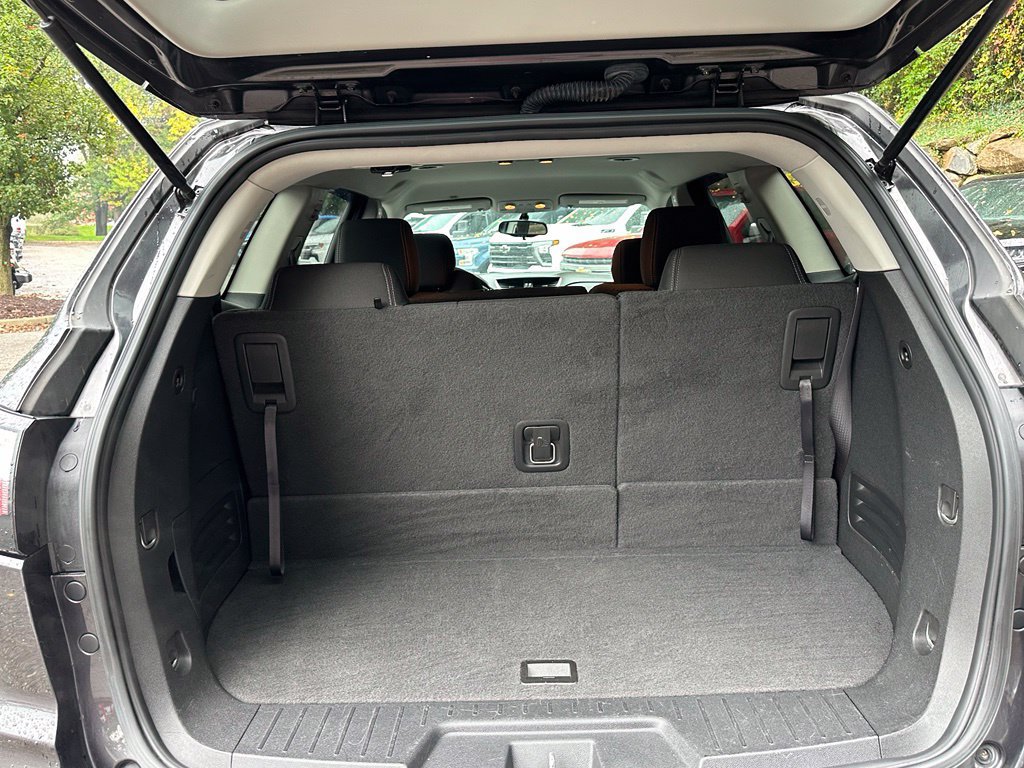 Used 2015 Chevrolet Traverse LT FWD image 27