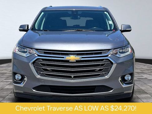 Used 2020 Chevrolet Traverse Premier FWD image 3