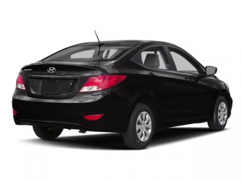Used 2016 Hyundai Accent SE image 2