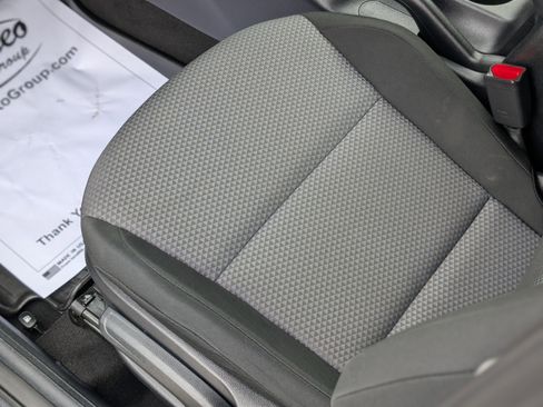 Used 2023 Kia Soul LX image 26