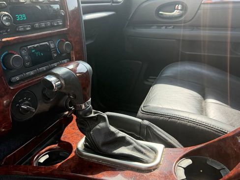 Used 2006 GMC Envoy Denali AWD/4WD image 24