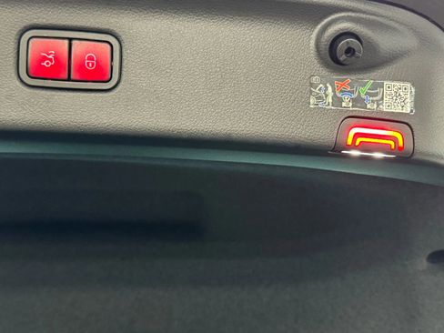 Used 2024 Mercedes-Benz S 63 AMG S image 49